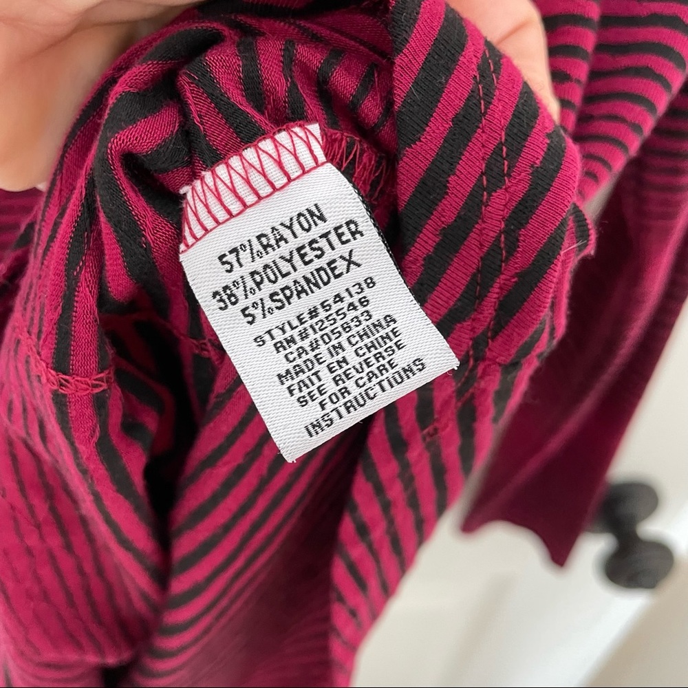 Habitat Black Dark Red Knit Pullover Top XS - Picture 4 of 5